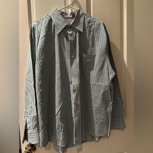 Izod Green and Blue men’s Plaid button down Shirt